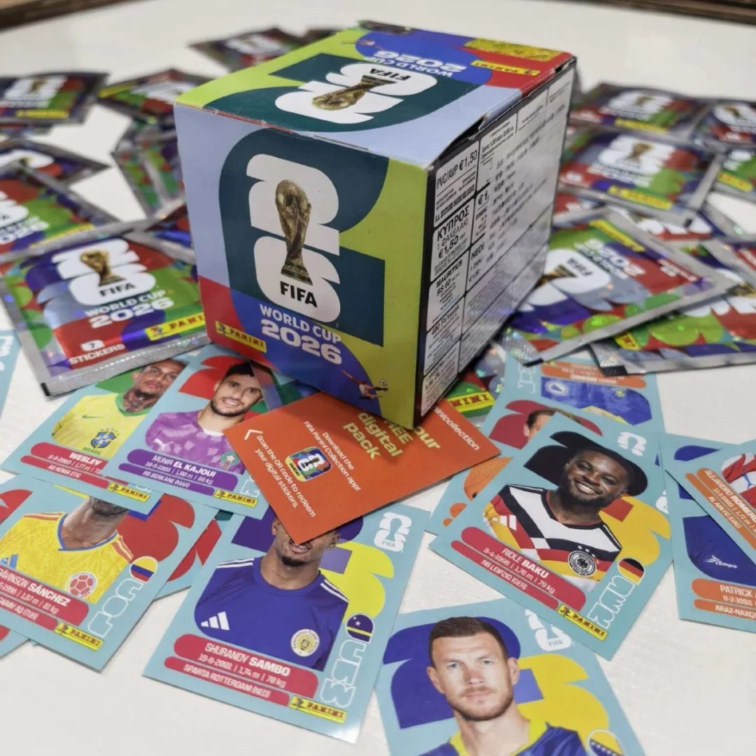 Cofanetto di Adesivi Panini FI - Blister Plaster Sport recensione e prezzo