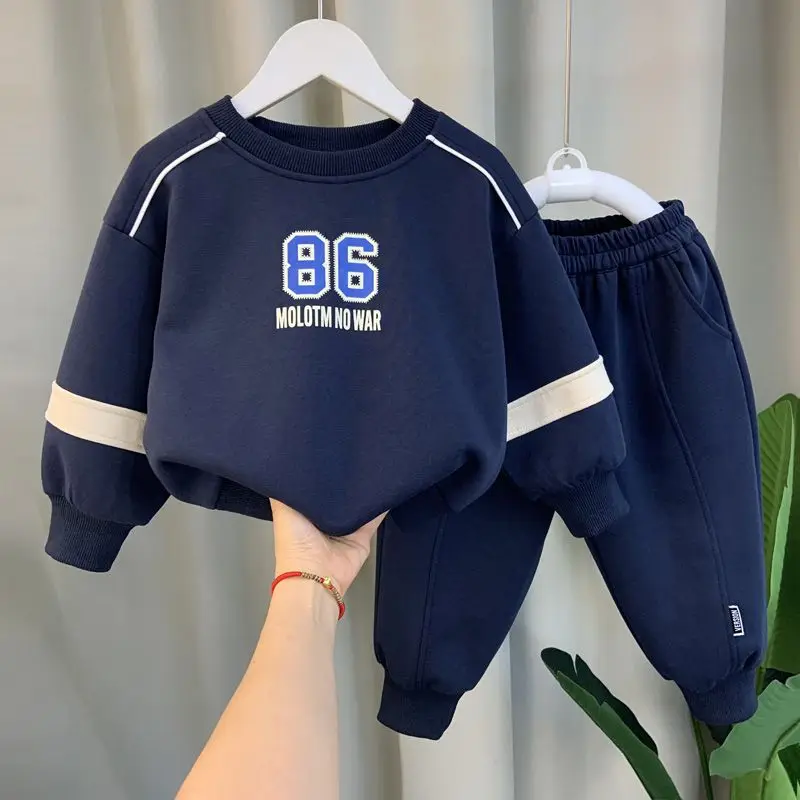 Completo Sportivo Bambino Prim - Running Gear Kids recensione e prezzo